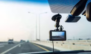 Dashcam kết nối cloud tiềm ẩn rủi ro lộ dữ liệu vị trí và video người dùng