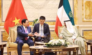 Thủ tướng Phạm Minh Chính hội kiến Quốc vương Nhà nước Kuwait