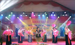 Khai mạc Lễ hội đền Trần Thương