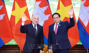 Thủ tướng Phạm Minh Chính tiếp kiến Quốc vương Campuchia Norodom Sihamoni