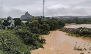 Ảnh hưởng bão số 5: Một người ở Phú Thọ tử vong do nước lũ cuốn trôi