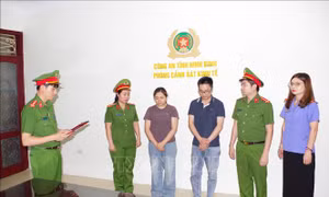 Bắt tạm giam hai đối tượng làm giả tài liệu của cơ quan, tổ chức để mua nhà ở xã hội