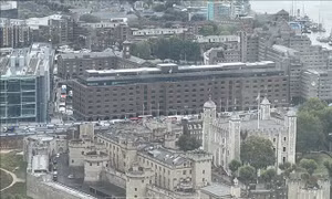 Anh: Ném thực phẩm gây rối ở Tháp London, 4 người bị bắt