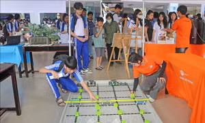 Khơi nguồn tri thức, kiến tạo tương lai số