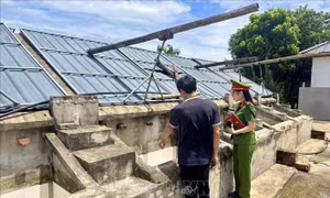 Làm rõ vụ bao bì nước mắm ghi nơi sản xuất tại Thanh Hóa bị vứt bỏ bên đường