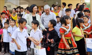 Thường trực Ban Bí thư thăm, làm việc tại tỉnh Điện Biên