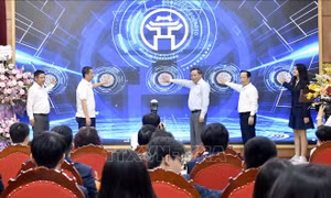 Hà Nội: Hỗ trợ học sinh ôn thi tốt nghiệp THPT trên nền tảng số