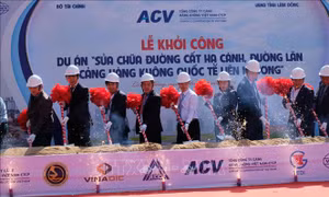 Khởi công sửa chữa đường cất hạ cánh, đường lăn sân bay Liên Khương