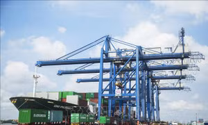 HSBC giữ nguyên dự báo tăng trưởng GDP Việt Nam ở mức 6,5%