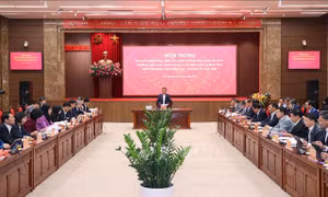 Đoàn kiểm tra của Bộ Chính trị làm việc với Ban Thường vụ Thành ủy Hà Nội