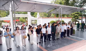 Trở về Ngã ba Đồng Lộc, tiếp nối truyền thống thanh niên xung phong