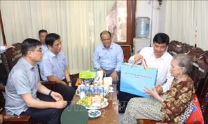 Tổ chức các hoạt động tri ân người có công nhân Ngày Thương binh - Liệt sĩ