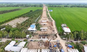 Cần Thơ chỉ đạo đảm bảo cung cấp cát cho dự án cao tốc Châu Đốc - Cần Thơ - Sóc Trăng