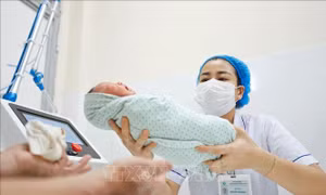 Đề xuất mỗi vợ chồng, cá nhân quyết định về thời gian sinh và số con