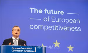 Cựu Chủ tịch ECB Mario Draghi nhận giải thưởng danh giá Charlemagne