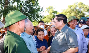 Thủ tướng Phạm Minh Chính thăm nhân dân huyện Lệ Thuỷ, Quảng Bình