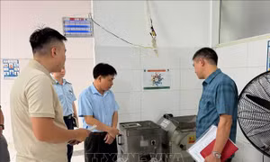 Tăng cường kiểm tra, siết chặt quản lý an toàn thực phẩm, nhất là bếp ăn tập thể