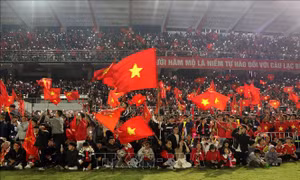 Chung kết lượt về ASEAN Cup 2024: Sôi động trên 'chảo lửa' Lạch Tray (Hải Phòng)