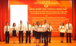 Thuế TP Hồ Chí Minh thu ngân sách hơn 400.000 tỷ đồng, tăng 36% sau nửa đầu năm