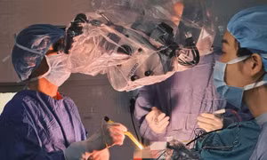 Lần đầu tiên điều trị động kinh dưới hướng dẫn của điện não đồ vỏ não ECoG