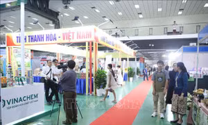 Kim ngạch thương mại song phương Việt Nam - Lào hướng tới cột mốc chiến lược 10 tỷ USD