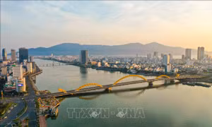 Điểm tựa vươn ra biển lớn