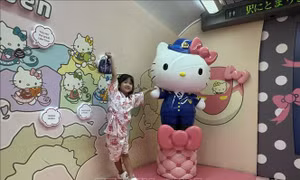 Hello Kitty mang lại doanh thu 4 tỷ USD/năm