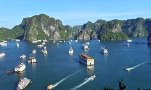 Chính thức mở tuyến du lịch biển xuyên vùng di sản giữa vịnh Hạ Long và vịnh Lan Hạ