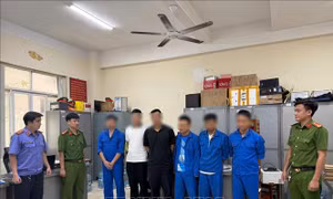 Đồng Nai: Khởi tố chủ tịch phường cùng 4 cán bộ để điều tra tội nhận hối lộ