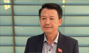 Tăng lương để đảm bảo cuộc sống, thu hút nhân tài