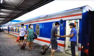 Nghị quyết 128/NQ-CP: Gỡ 'nút thắt' phục hồi giao thông vận tải