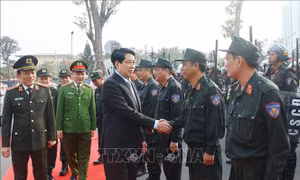 Chủ tịch nước Lương Cường thăm, chúc Tết Bộ tư lệnh Cảnh sát cơ động
