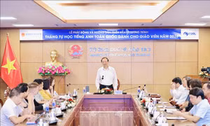 Phát động 'Tháng tự học tiếng Anh dành cho giáo viên toàn quốc' năm 2026