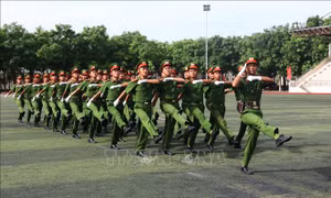 Tôi luyện bản lĩnh chiến sĩ Công an nhân dân từ những ngày đầu huấn luyện