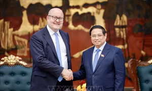Thủ tướng Phạm Minh Chính tiếp Chánh án và đoàn đại biểu Tòa án quốc tế về Luật biển