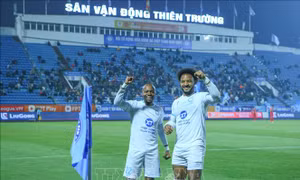 V.League 1-2025/2026: Nhóm cuối bảng vùng lên mạnh mẽ