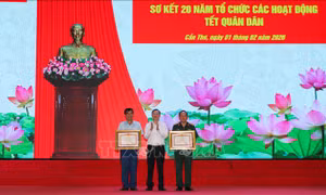 Tô thắm thêm nghĩa tình Quân - Dân