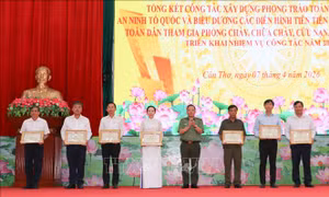 Thực hiện phong trào 'Toàn dân bảo vệ an ninh Tổ quốc' hiệu quả, thiết thực
