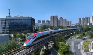 Tàu cao tốc của Indonesia chạy thử nghiệm lần đầu tiên