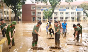 Kỹ năng cần thiết phòng tránh rủi ro khi có bão, mưa lũ, dông lốc