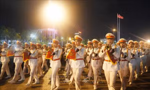 Lần đầu tiên diễn ra chương trình quân nhạc và diễu hành đường phố tại Thanh Hóa