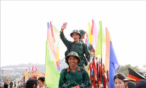 Ngày hội tòng quân: Rạng rỡ màu xanh áo lính