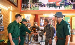 Tháng Bảy - ngày trở về của những người mở đường nơi tuyến lửa