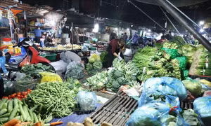 Thị trường ngày mùng 5 Tết: Không để phát sinh điểm nóng giá cả
