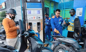 An ninh năng lượng: Bộ Tài chính đề xuất tiếp tục áp thuế 0% với xăng dầu đến hết tháng 6