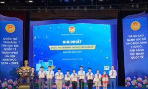 Hà Nội: Phát triển kỹ năng số và năng lực tin học cho học sinh các cấp
