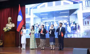 Tôn vinh tiếng Việt: Cầu nối bền vững gắn kết quan hệ đặc biệt Việt Nam - Lào