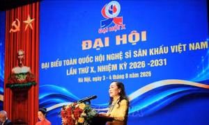 NSND Trịnh Thúy Mùi tái đắc cử Chủ tịch Hội Nghệ sĩ Sân khấu Việt Nam khóa X