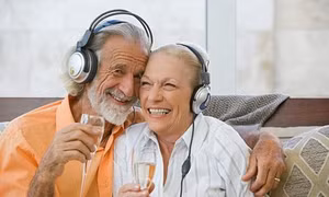 Âm nhạc có thể làm giảm nguy cơ sa sút trí tuệ ở người cao tuổi
