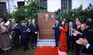 Khánh thành Bia tưởng niệm Chủ tịch Hồ Chí Minh tại Algeria